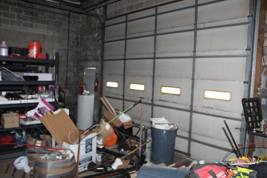 More Photos Of 5112 Umbria St, Philadelphia Light Manufacturing For Lease