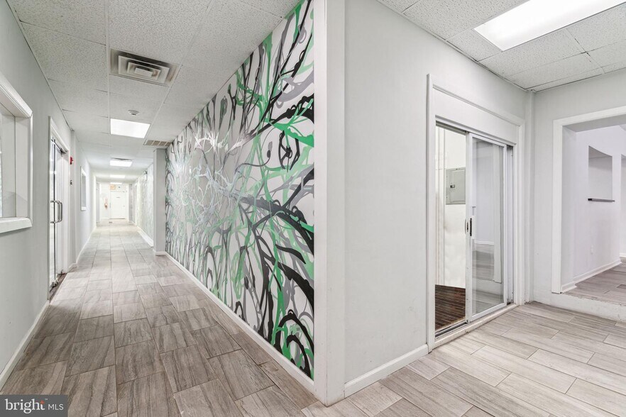 More Photos Of 813-817 N 5th St, Philadelphia Apartments For Lease