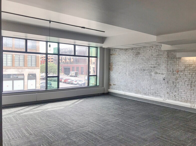 More Photos Of 109-111 Washington Ave N, Minneapolis Loft Creative Space For Lease