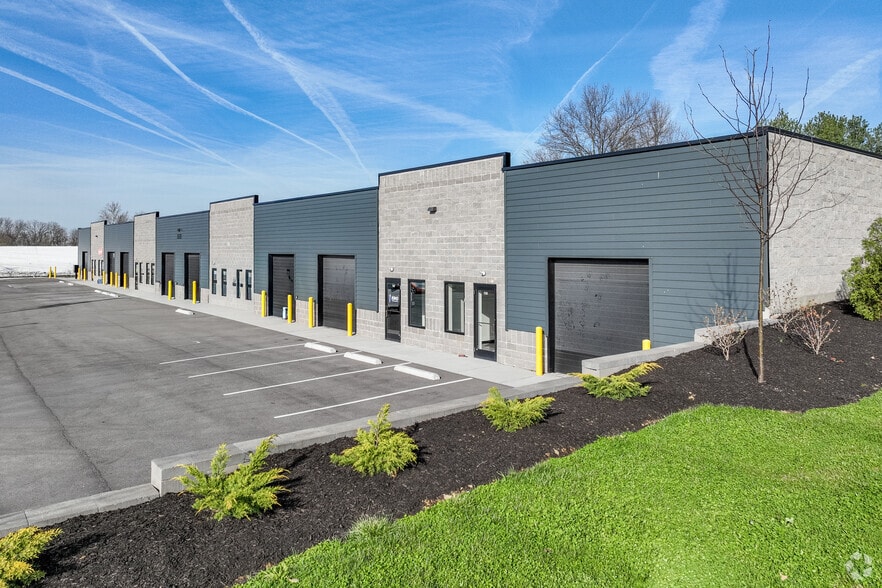 More Photos Of 3630 Ohara Rd, Erlanger Showroom For Lease