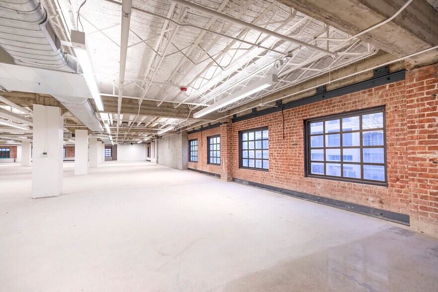 More Photos Of 830 K St, Sacramento Office For Lease