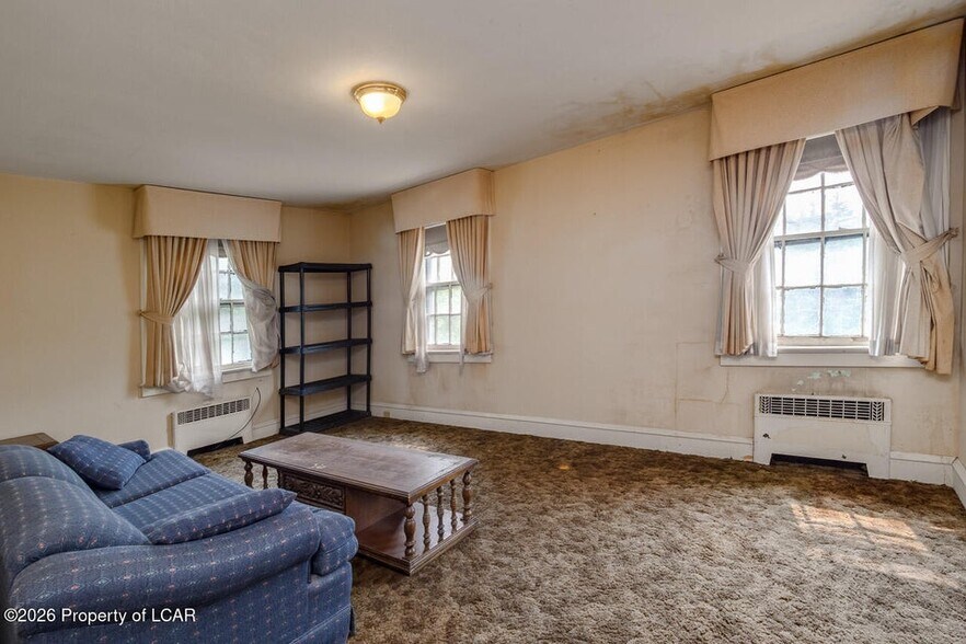 More Photos Of 5501 Bear Creek Blvd, Bear Creek General Retail For Sale