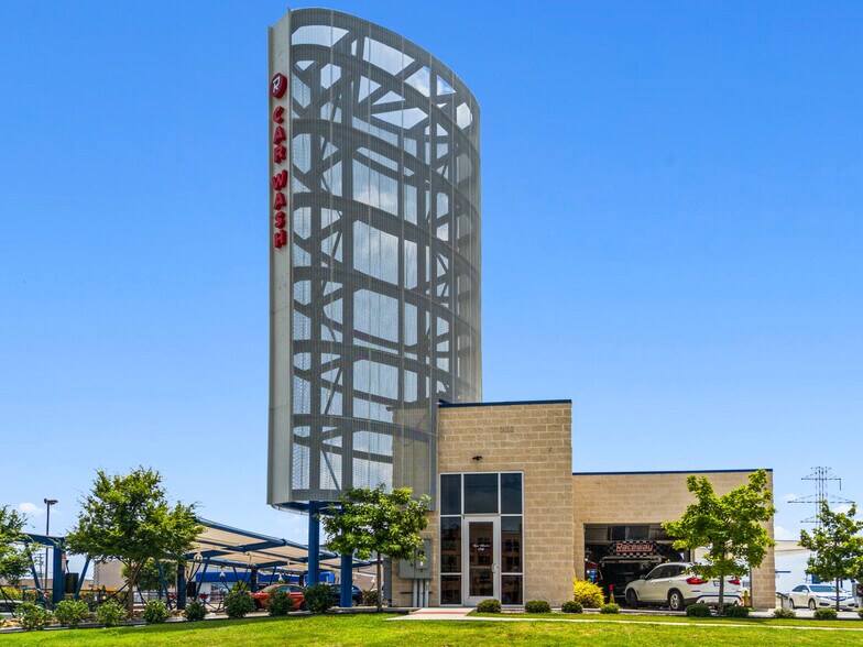 More Photos Of 512 K Ave, Plano Carwash For Sale