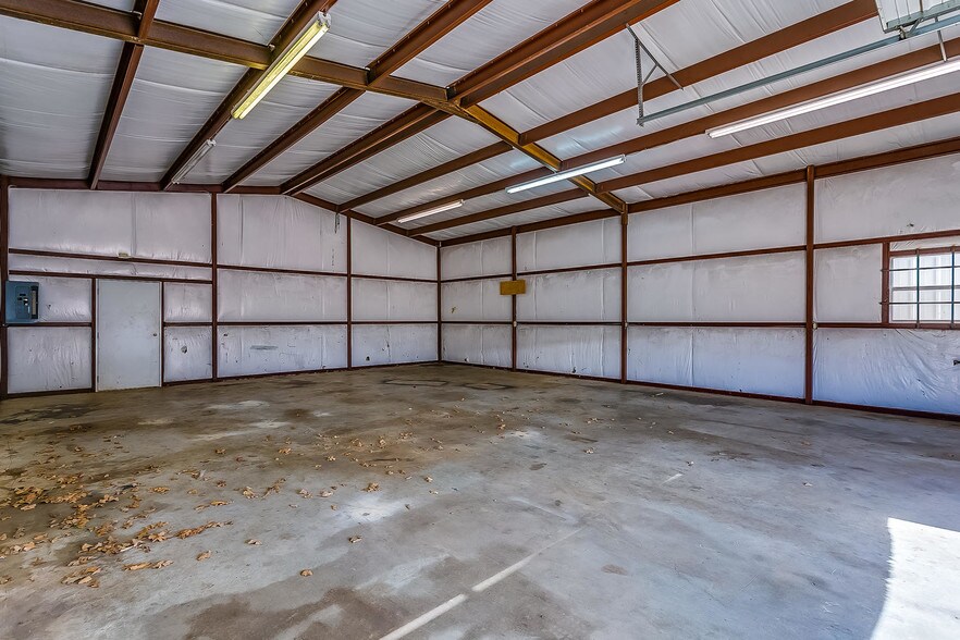 More Photos Of 2820 US Highway 380, Decatur Warehouse For Sale