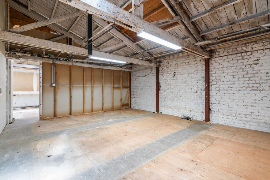 More Photos Of 865 Post St, San Francisco Storefront For Lease