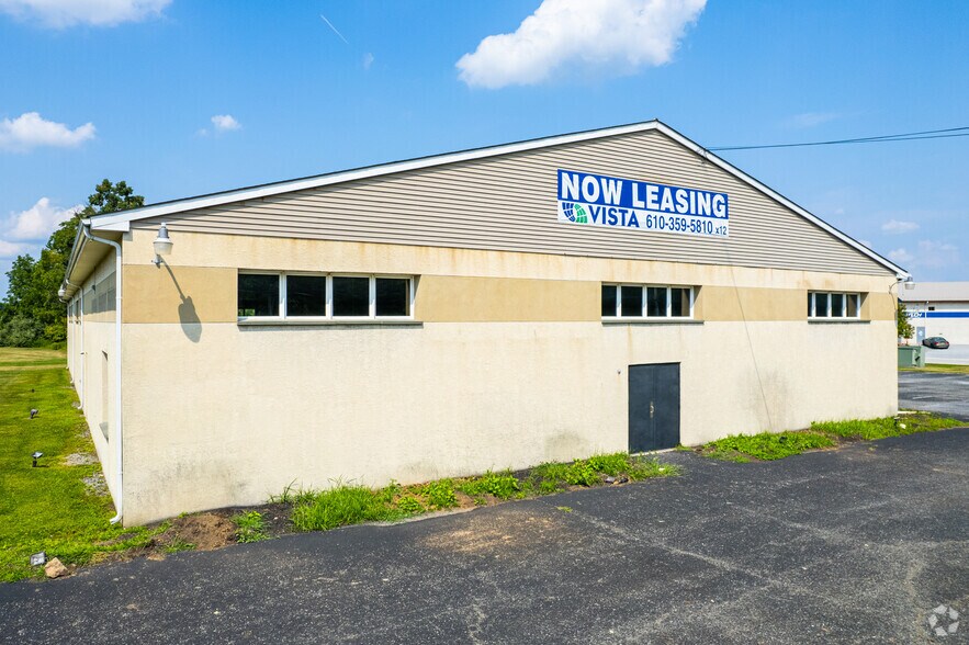 More Photos Of 11 Senn Dr, Chester Springs Industrial For Lease