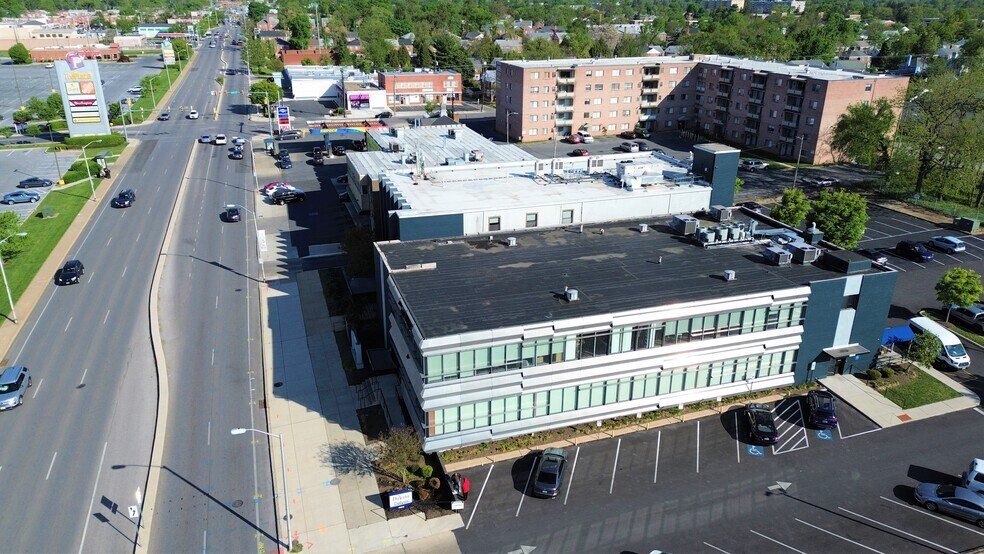 More Photos Of 6609-6615 Reisterstown Rd, Baltimore Medical For Lease