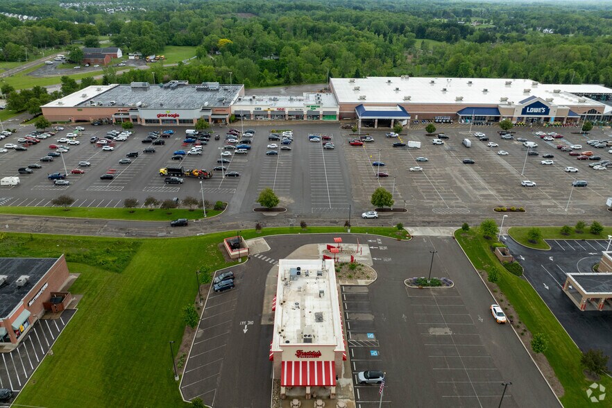 More Photos Of 1240 OH-303, Streetsboro Fast Food For Lease