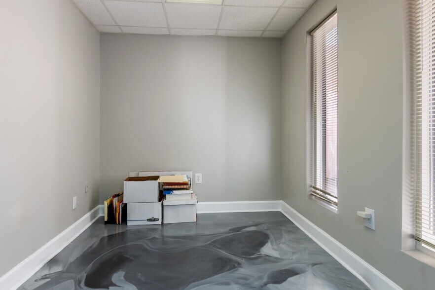More Photos Of 2998 Panola Rd, Lithonia Medical For Lease