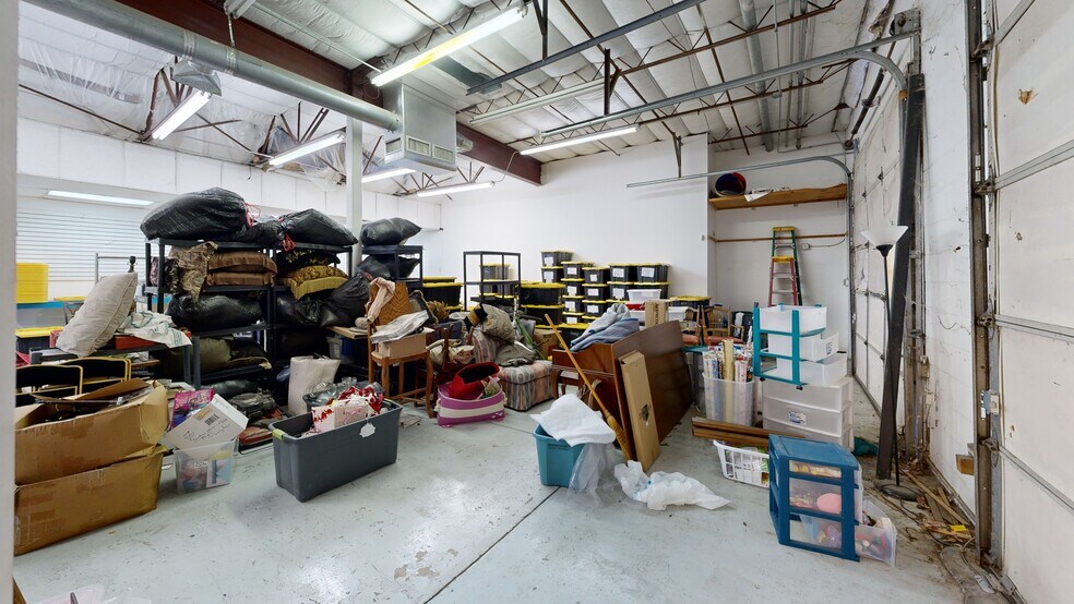 Primary Photo Of 17401-17489 Preston Rd, Dallas Storefront For Lease