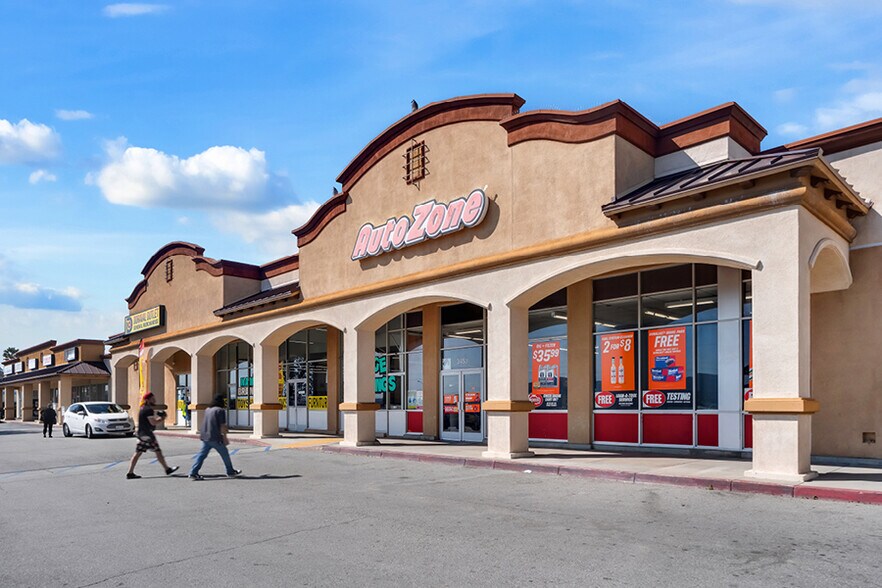 More Photos Of 3453 W Ramsey St, Banning Storefront For Sale