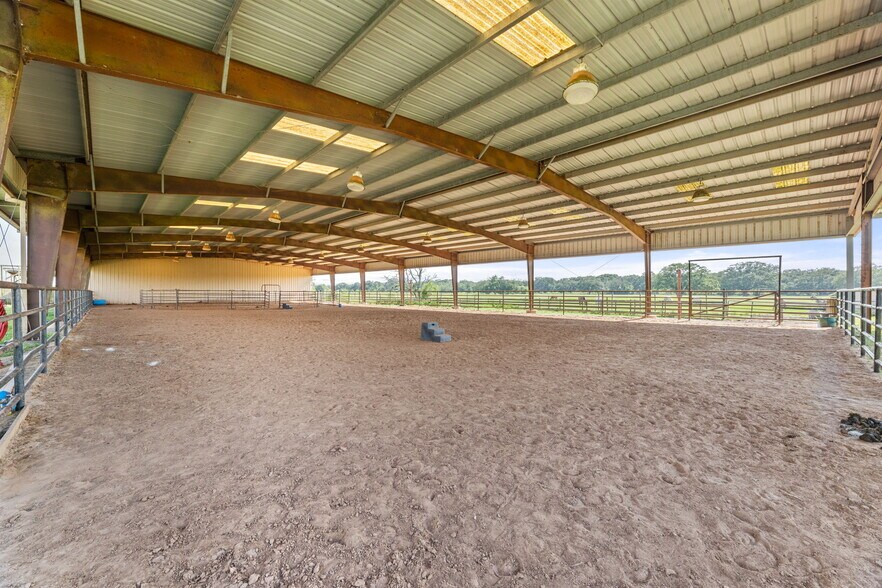 More Photos Of 1226 County Road 201A, Angleton Land For Sale