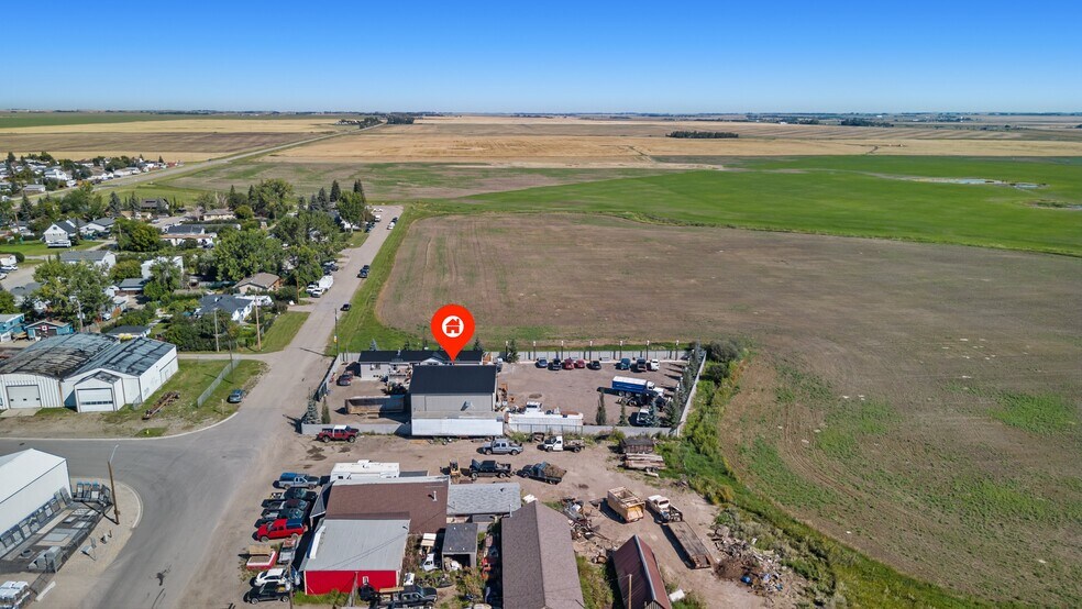 More Photos Of 81 Barstow St, Carseland Auto Repair For Sale