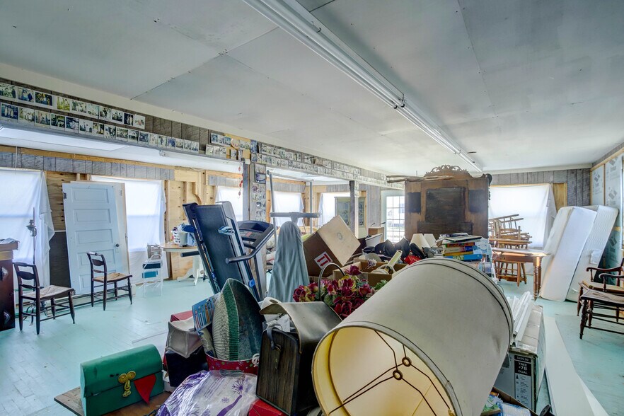 More Photos Of 3691 Main St, Chincoteague Marina For Sale