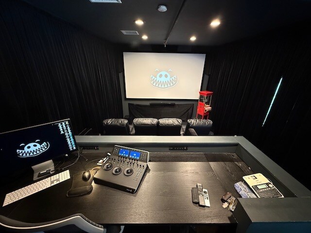 More Photos Of 2909 E 1st St, Los Angeles Office For Sale