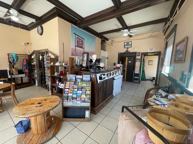More Photos Of 402 Main St, Antonito Hotel For Lease