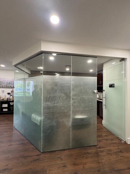 More Photos Of 9633 W Broward Blvd, Plantation Medical For Sale