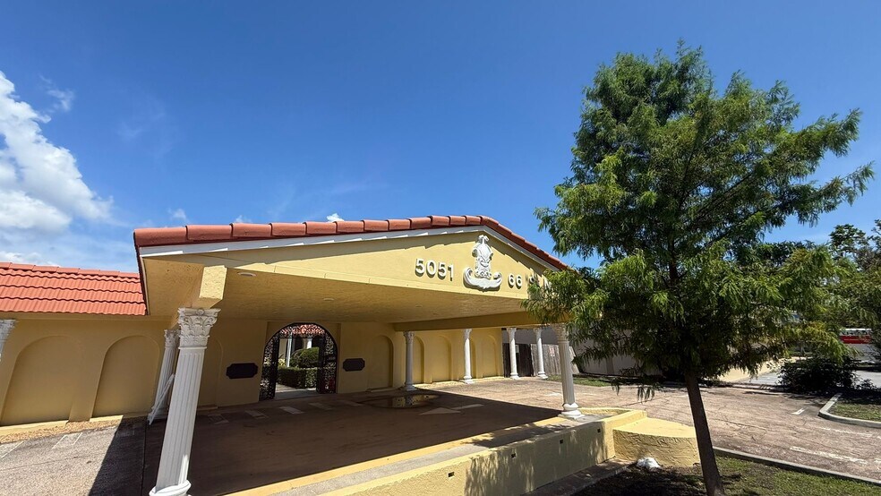More Photos Of 5051 66th St N, Saint Petersburg Office For Sale