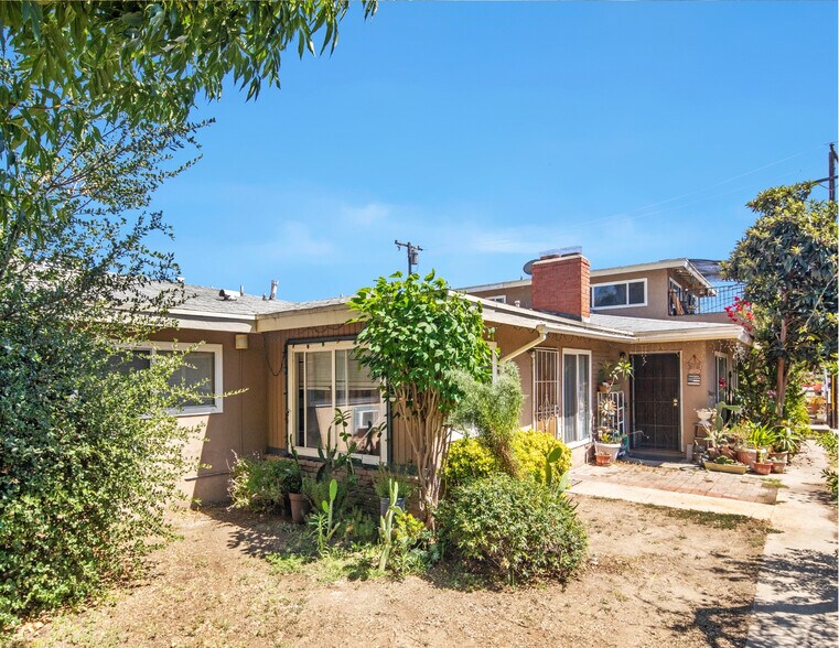 More Photos Of 1147 W D St, Ontario Multifamily For Sale