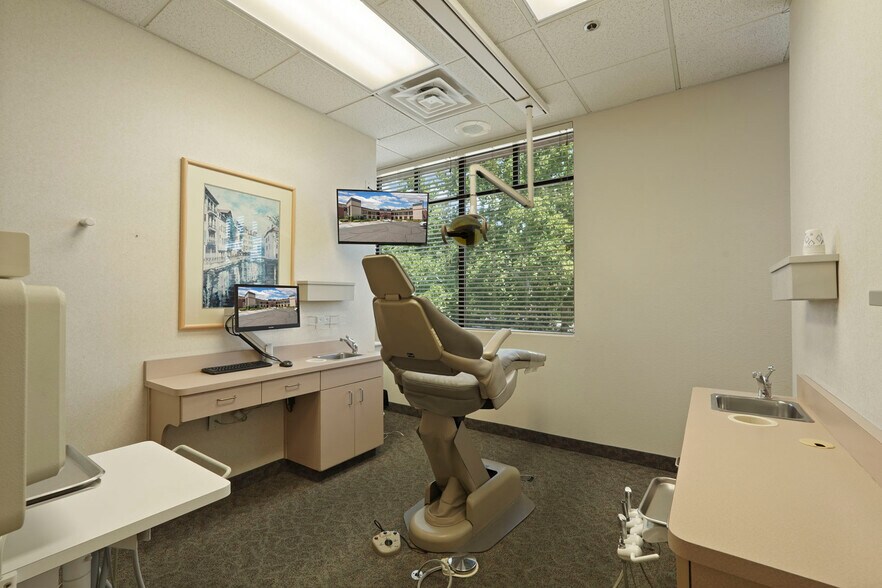 More Photos Of 3133 W March Ln, Stockton Medical For Sale