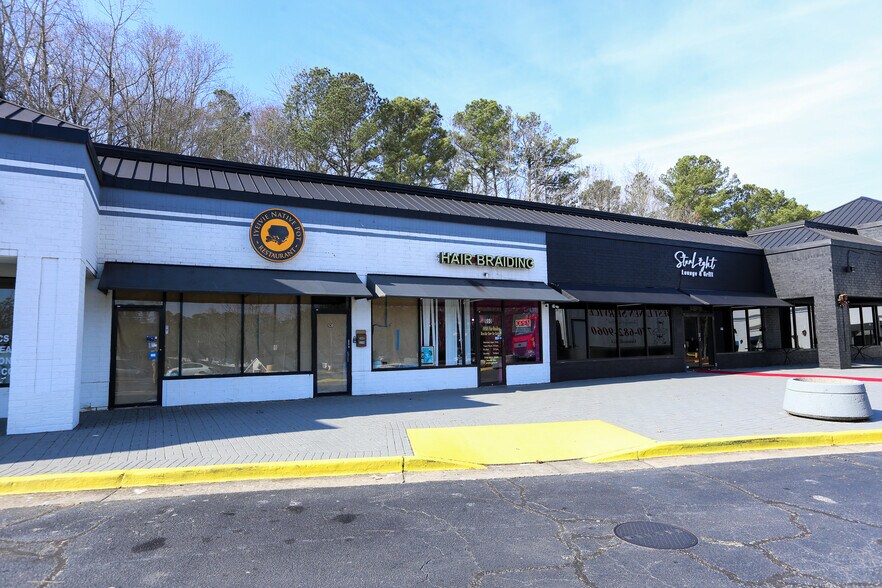 More Photos Of 8610 Roswell Rd, Atlanta Unknown For Lease