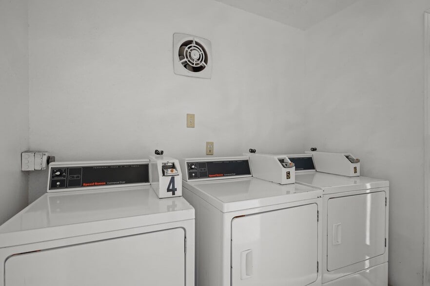 More Photos Of 1449 John Ben Shepperd Pky, Odessa Apartments For Sale