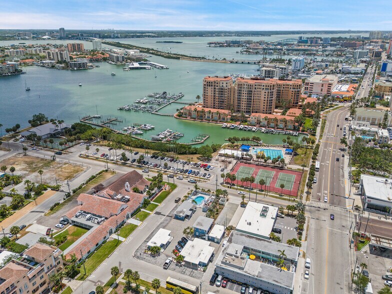 More Photos Of 602 Poinsettia Ave, Clearwater Beach Hotel For Sale