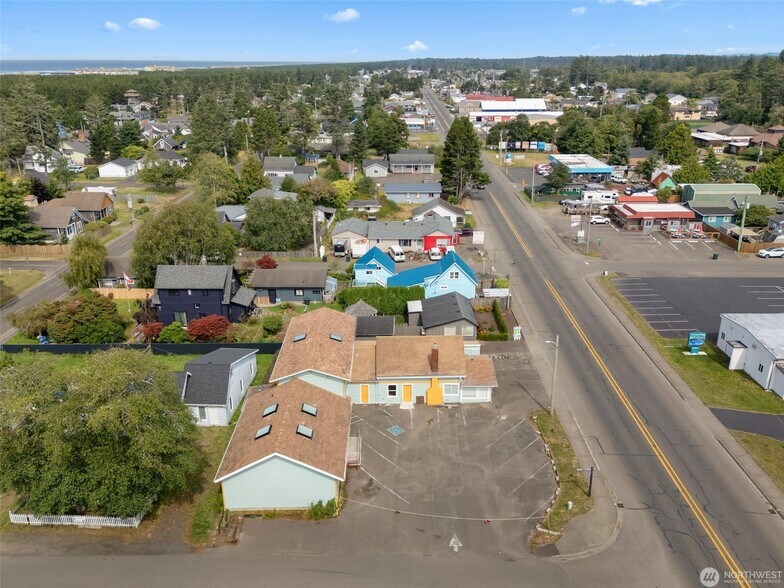 More Photos Of 4705 Pacific Way, Seaview Freestanding For Sale