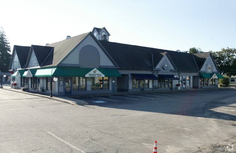 More Photos Of 99 Fortin Rd, Kingston Storefront For Lease