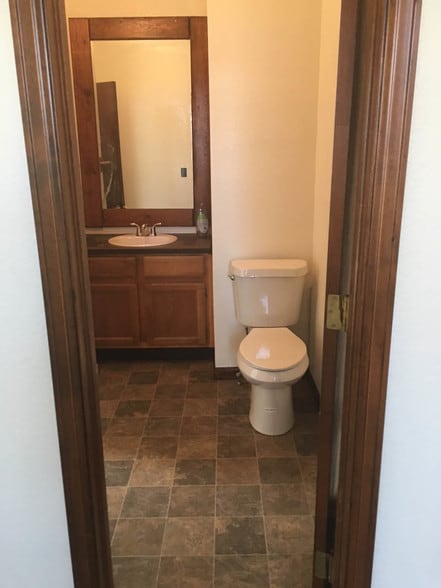 More Photos Of 575 Lipan St, Denver Warehouse For Lease