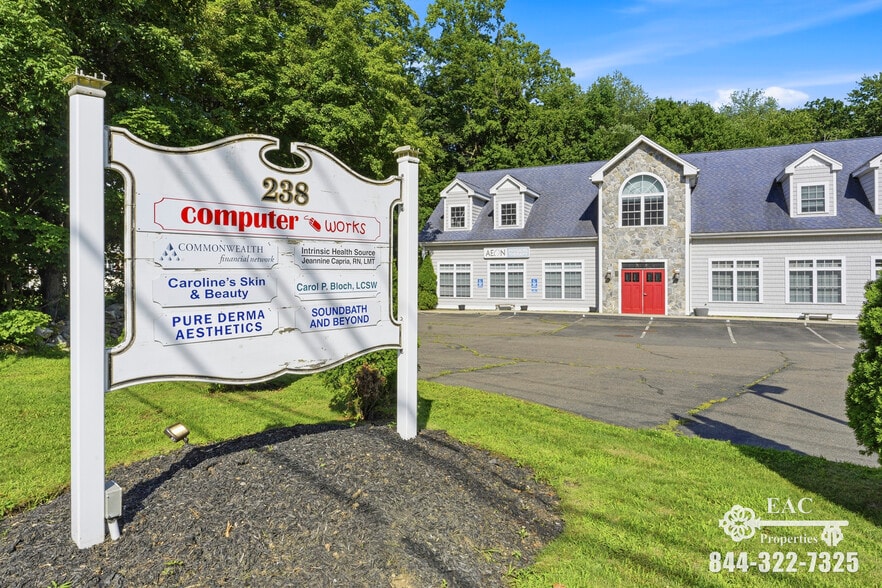 More Photos Of 238 Monroe Tpke, Monroe Medical For Lease