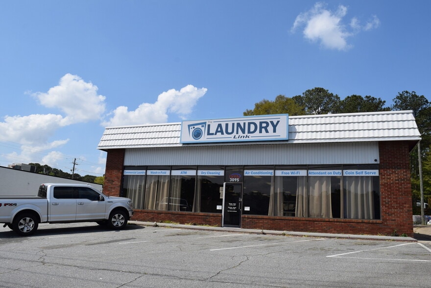 More Photos Of 3097 NE Canton Rd, Marietta Freestanding For Sale