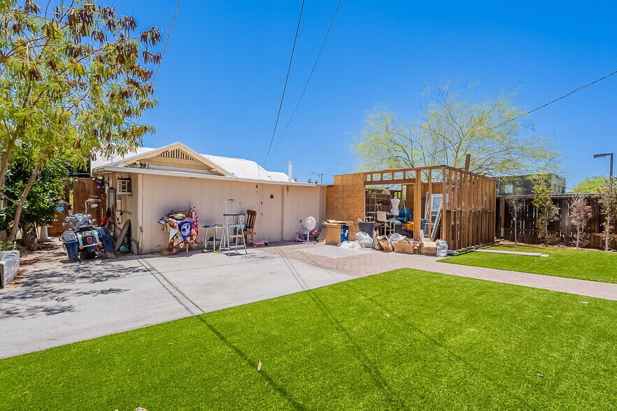 More Photos Of 7140 E 1st Ave, Scottsdale Storefront For Sale