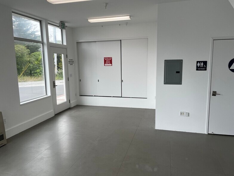 More Photos Of 411 Dondee St, Pacifica Storefront Retail Residential For Lease