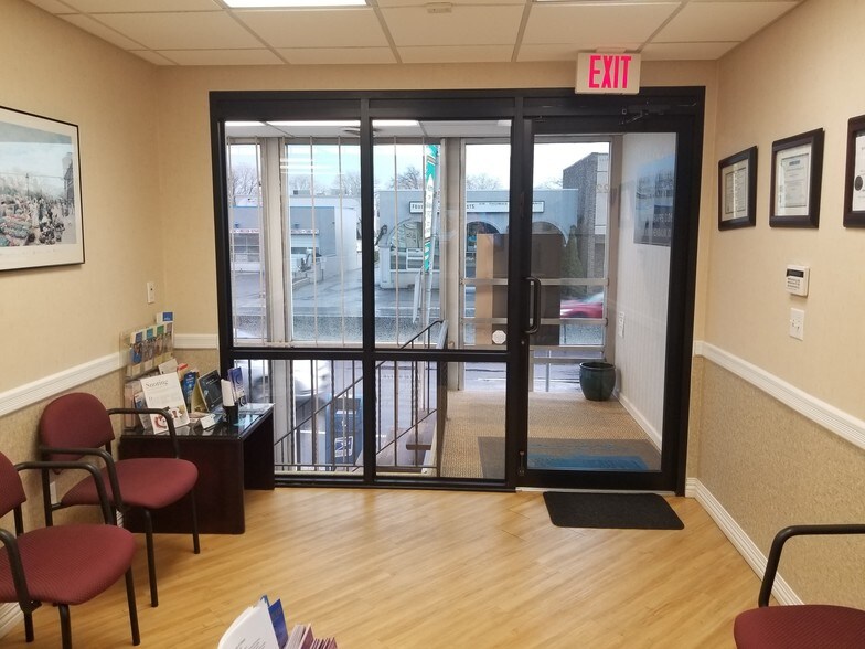More Photos Of 26-07 Broadway, Fair Lawn Office For Lease