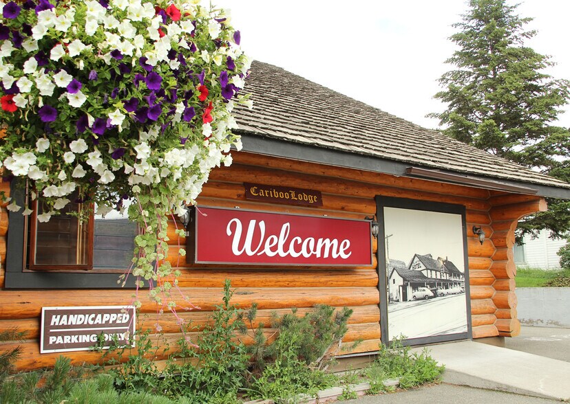 More Photos Of 1414 Cariboo Hwy, Clinton Hotel For Sale