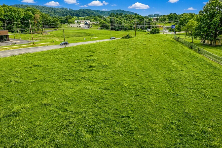 More Photos Of TBD Suncrest Dr., Johnson City Land For Sale