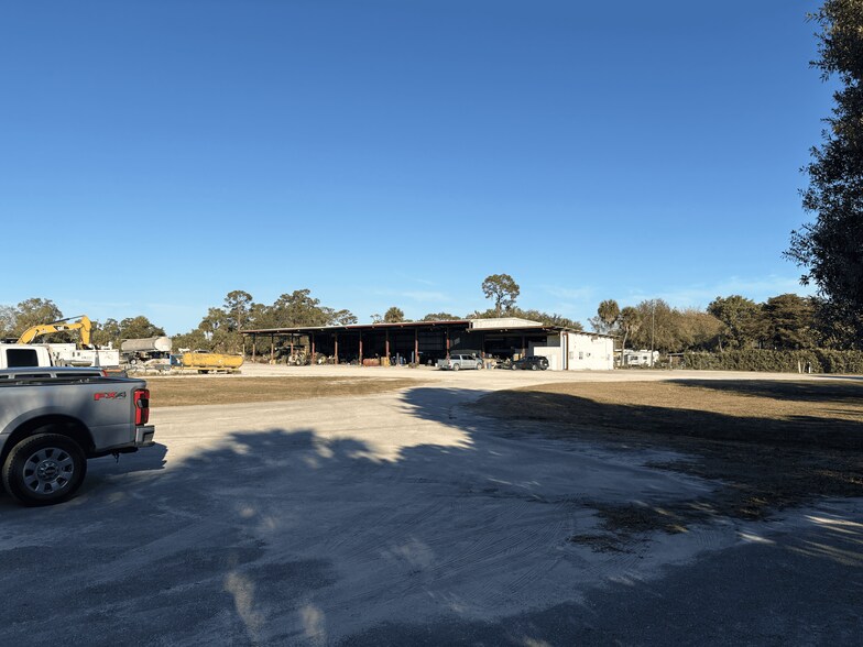 More Photos Of 211 N 9th St, Immokalee Contractor Storage Yard For Sale