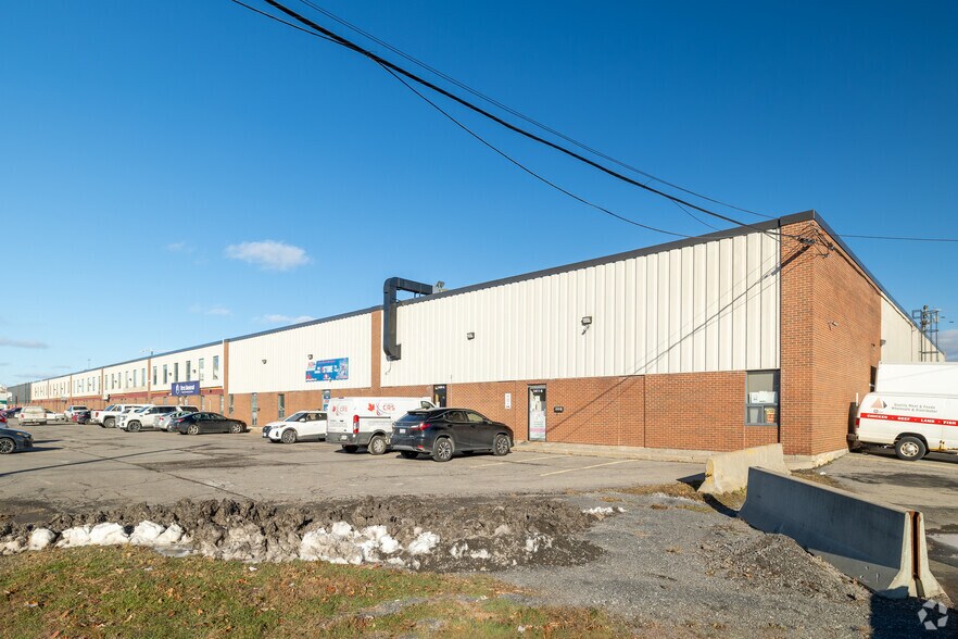 More Photos Of 1377-1411 Triole St, Ottawa Warehouse For Lease