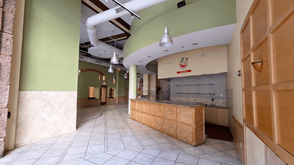 More Photos Of 820 Olive St, Saint Louis Restaurant For Lease