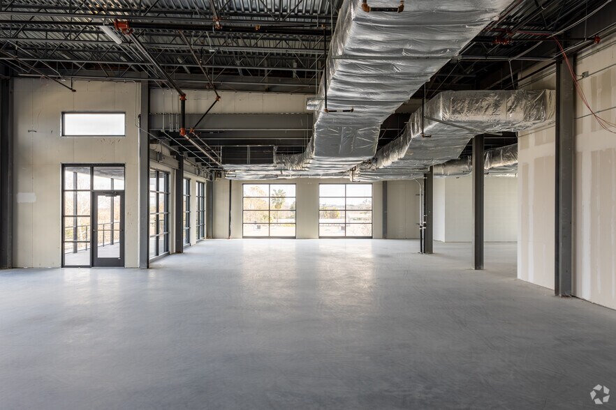 More Photos Of 3601 S Congress Ave, Austin Office For Lease