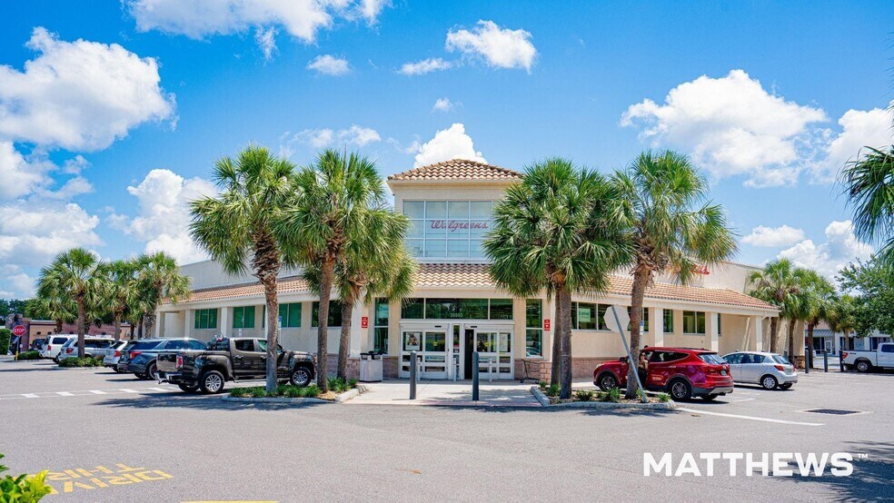 Primary Photo Of 35553 US Hwy 19 N, Palm Harbor Drugstore For Sale