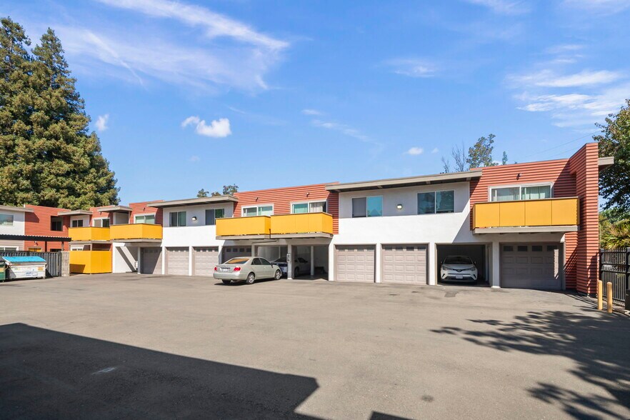 More Photos Of 25013-25021 Cypress Ave, Hayward Apartments For Sale