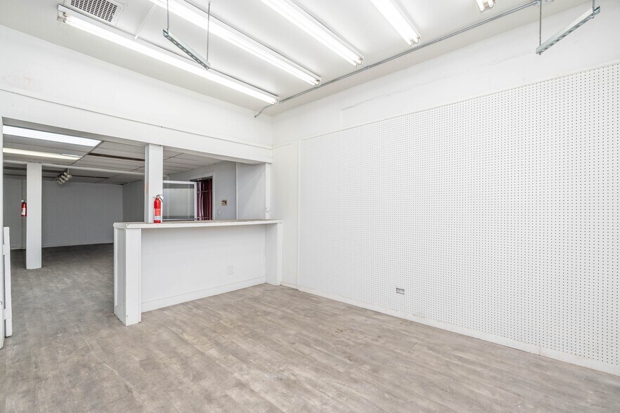 More Photos Of 425 E 58th St, Los Angeles Warehouse For Lease