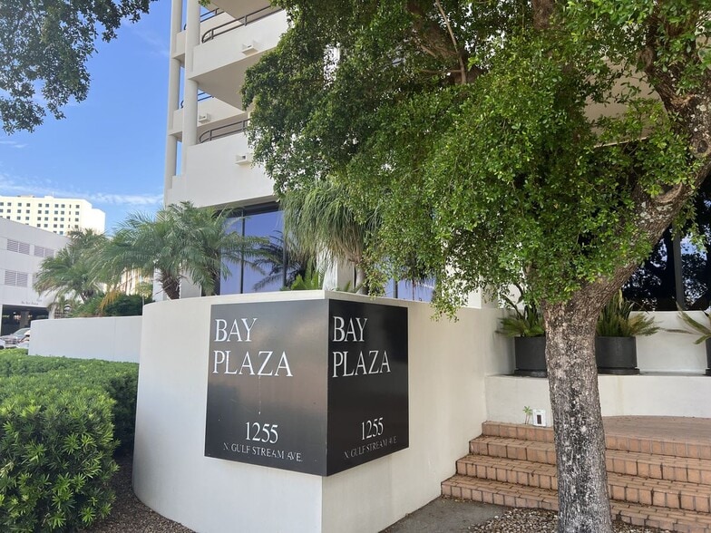 More Photos Of 1255 N Gulfstream Ave, Sarasota Apartments For Sale