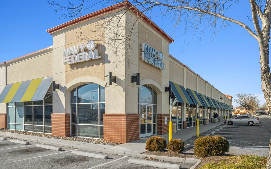 More Photos Of 5900 E Virginia Beach Blvd, Norfolk Unknown For Lease