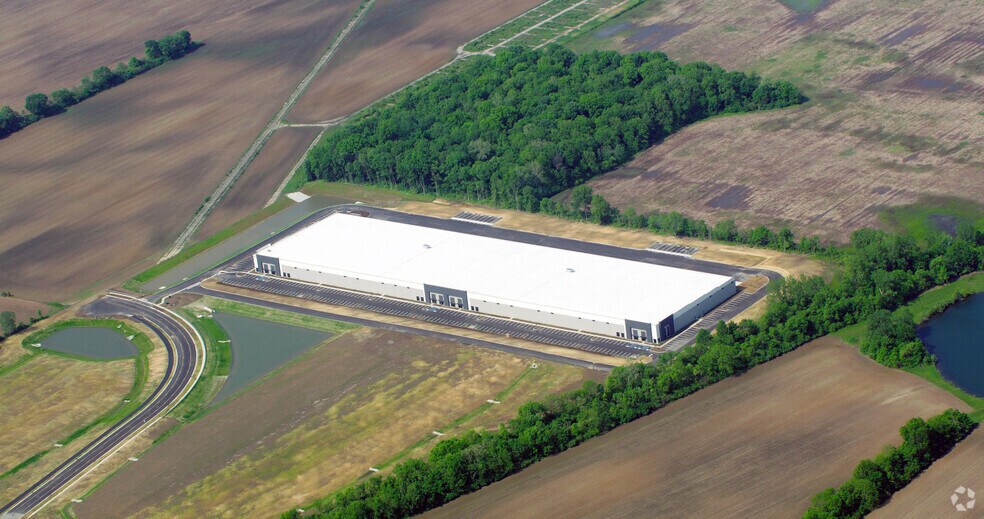 More Photos Of 2516 Logistics, Indianapolis Distribution For Lease