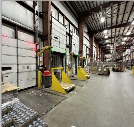 More Photos Of 2350-2400 Northridge Dr, Kaukauna Manufacturing For Sale