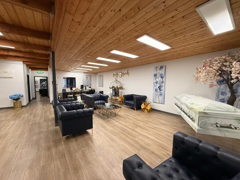 More Photos Of 15305 S Normandie Ave, Gardena Loft Creative Space For Lease