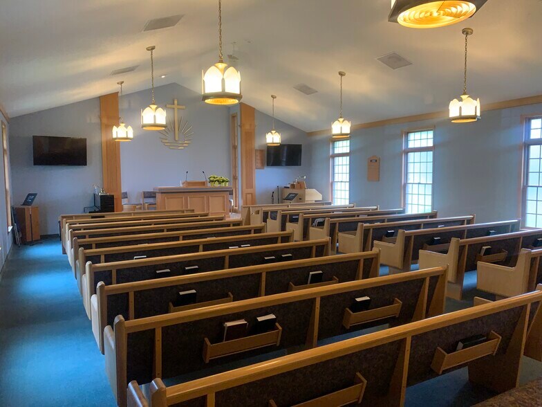 More Photos Of 696 N Fairfield Rd, Dayton Religious Facility For Sale